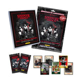 Panini Stranger Things Megapack de Inicio HC Trading Cards Archivador + 4 Sobres + 2 Cards Edición Limitada (vista 4)