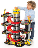 Niño jugando con el parking Moltó de 6 plantas 15418