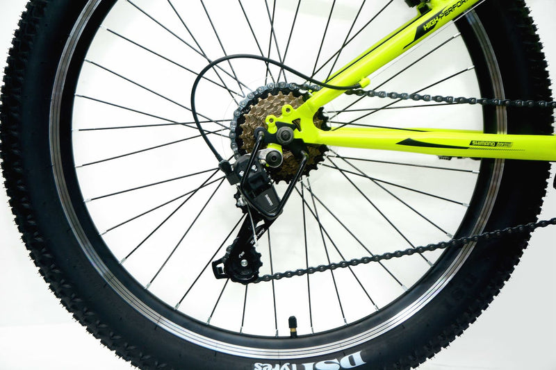 Bicicleta UMIT XT24 Region X de 24 pulgadas en color verde con cuadro de acero resistente, frenos V-Brake y diseño deportivo ideal para niños y adolescentes de 8 a 12 años

