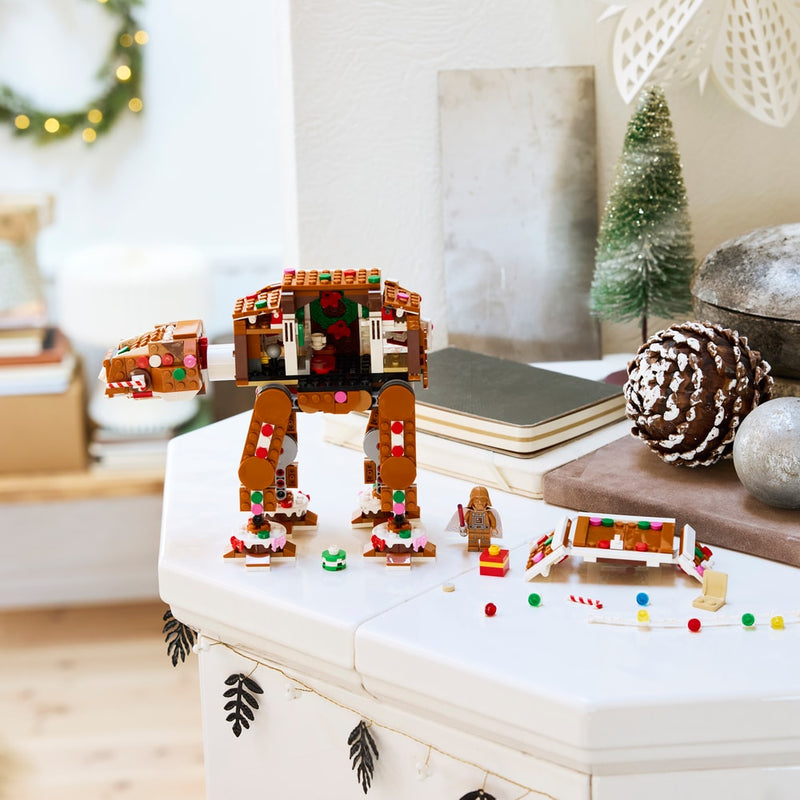 Montaje del LEGO Star Wars 40806 en familia