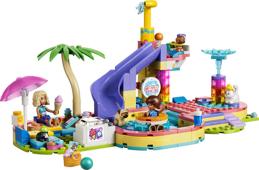 LEGO LEGO Friends 42676 Día Divertido en el Parque Acuático - producto montado sobre fondo blanco