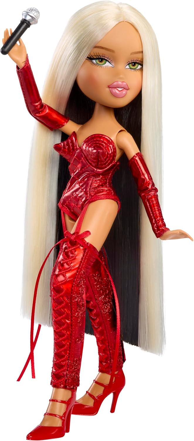 Bratz x Lola Índigo - Muñeca con Dos Outfits y Accesorios inspirados en la Gira y Nuevo Disco Nave Dragón - para Fans y coleccionistas