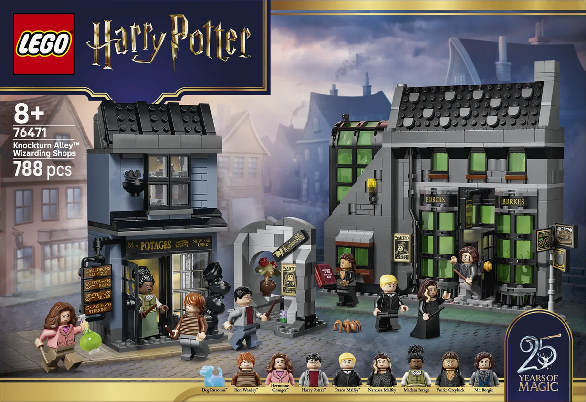 Caja frontal alternativa LEGO Harry Potter 76471 Knockturn Alley - render del set completo con minifiguras y sello aniversario 25 Years of Magic