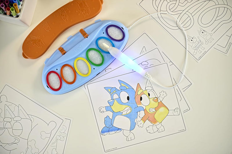 Crayola Color Wonder Pincel Mágico Luminoso Bluey - Sin Manchas