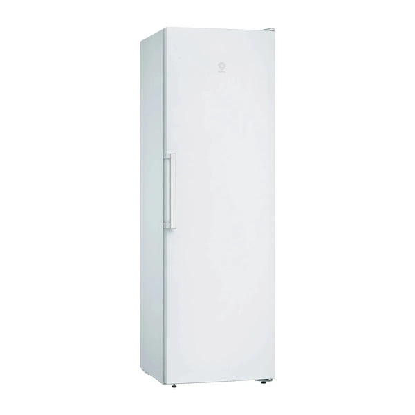 Congelador vertical Balay 3GFE553WE blanco de 242 litros, vista frontal