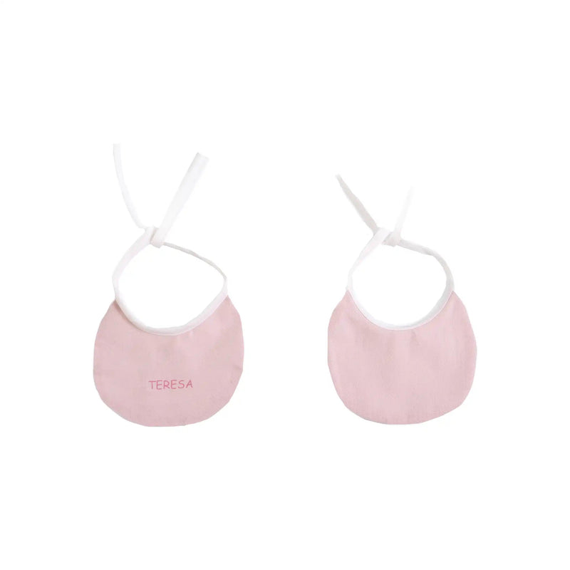 Babero de tela orgánica con opción de personalización por nombre
