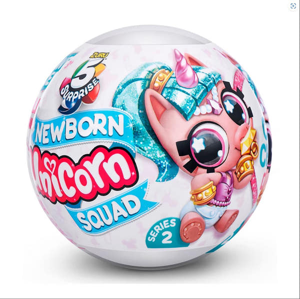 Bandai Cápsula New Born Unicorns figura individual (ZU771121)