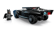 Batmóvil LEGO 76332 negro minifigura Batman capa tela vista lateral
