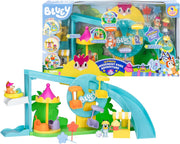 Bluey Theme Park parque acuático Famosa con 2 toboganes donut inflable y puesto piruletas
