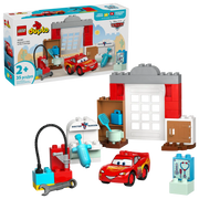 Caja original del set con fondo temático Cars
