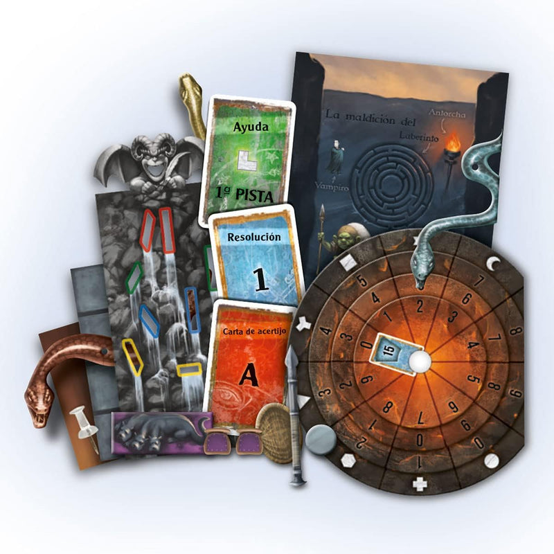 Componentes del juego EXIT desplegados en mesa
