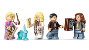 Cuatro minifiguras LEGO Harry Potter 76467: Luna pijama, Luna túnica, Harry, Hermione con Patronus liebre
