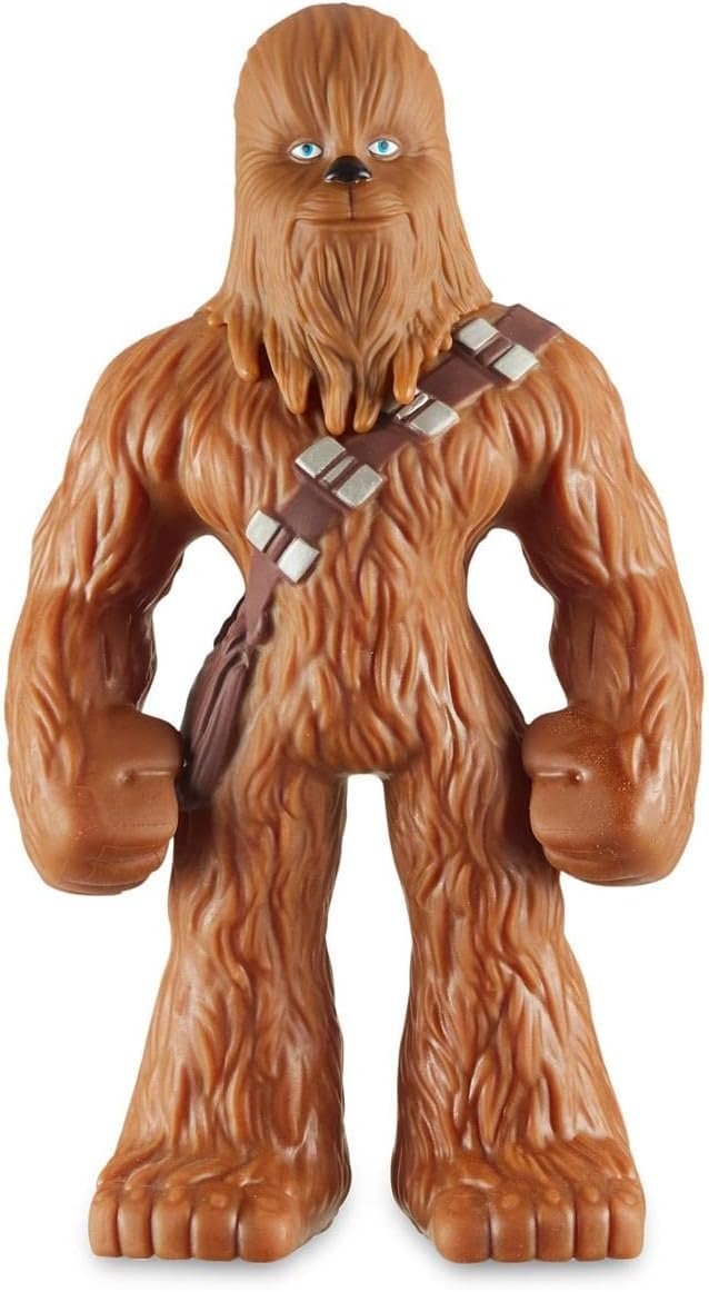Figura Chewbacca estirable mostrando capacidad de elongación con brazos largos y textura de pelaje realista del noble Wookiee
