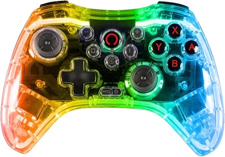 Gamepad KONIX multiplataforma con función de vibración, cruceta de precisión, 10 horas de autonomía y diseño ergonómico para largas sesiones de juego en PS4, Switch y PC
