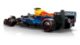 LEGO Red Bull Racing 77243 vista lateral mostrando alerón, pontones Oracle y decoración RB20 F1
