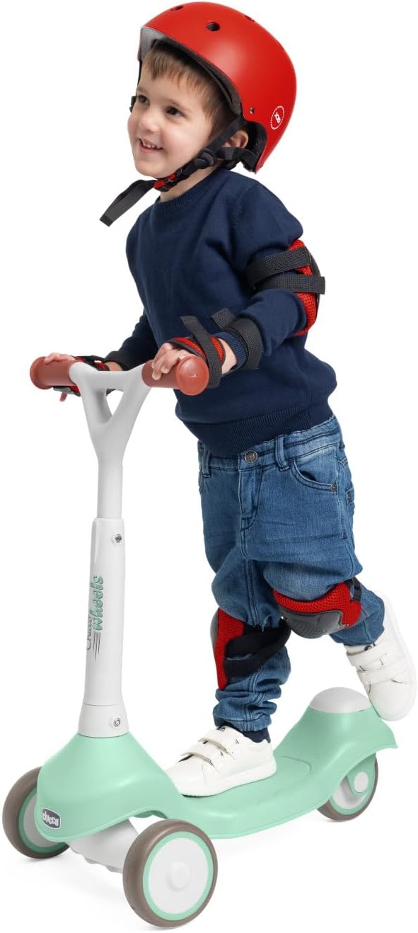 La característica más destacada de este patinete es su diseño evolutivo 2 en 1 que se adapta perfectamente a cada etapa del desarrollo infantil: