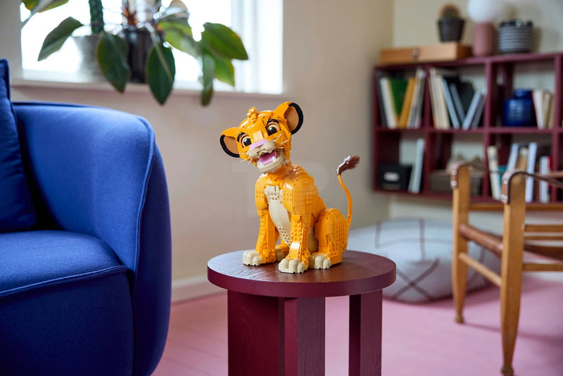 LEGO Disney 43247 El Rey León Simba Joven - Clásico Disney Coleccionista