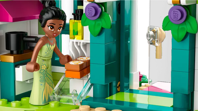Lego Disney Princess Market Adventure (43246)