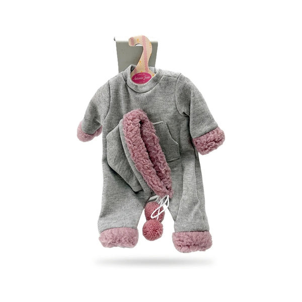 Conjunto de pelele de punto gris y capota rosa con pompones para muñeca de 33 cm Antonio Juan (MAJ-91033-64)