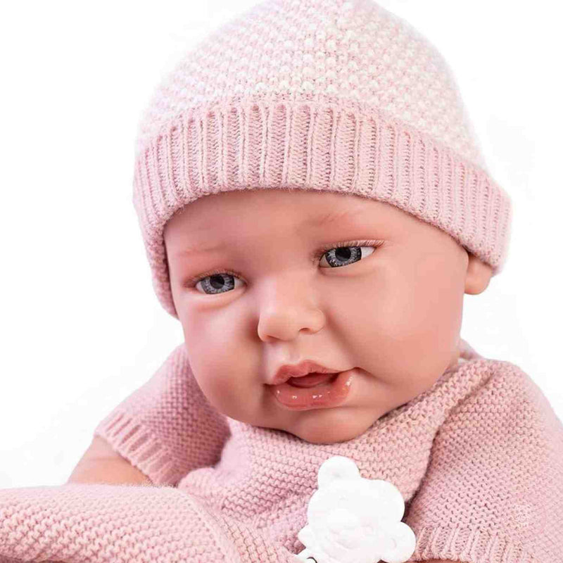 Muñeca Antonio Juan 52 cm con toquilla y pañal
