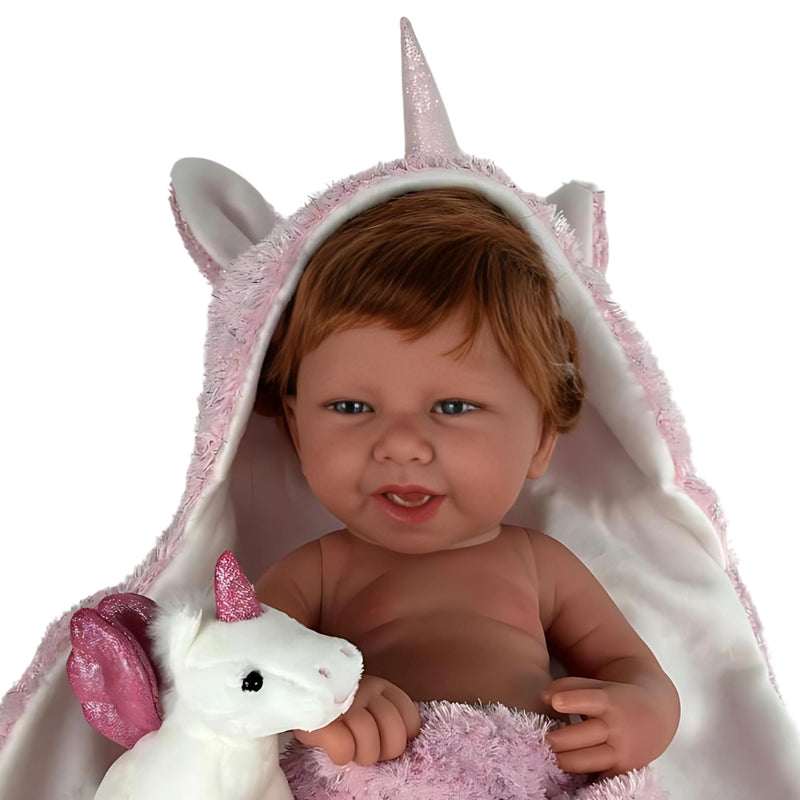 Muñecas Antonio Juan Recien Nacida Nica Pelirroja capa y peluche de unicornio (5000)
