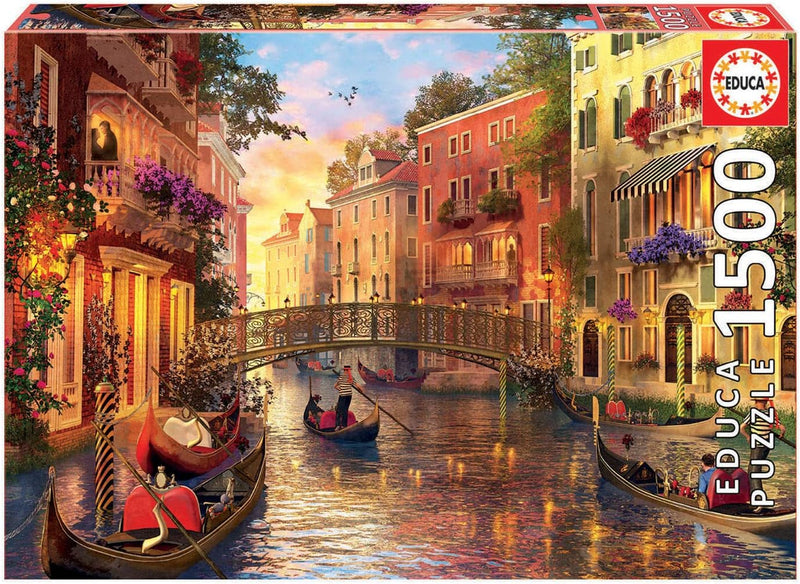 Puzzle Educa 17124 de 1500 piezas con imagen de atardecer en Venecia mostrando canales, góndolas y arquitectura veneciana con luz dorada del ocaso, ideal para amantes de Italia y paisajes románticos
