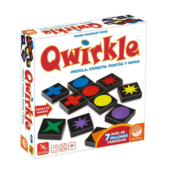 Qwirkle juego de mesa con fichas de colores y formas geométricas sobre tablero, juego de estrategia familiar Ludilo
