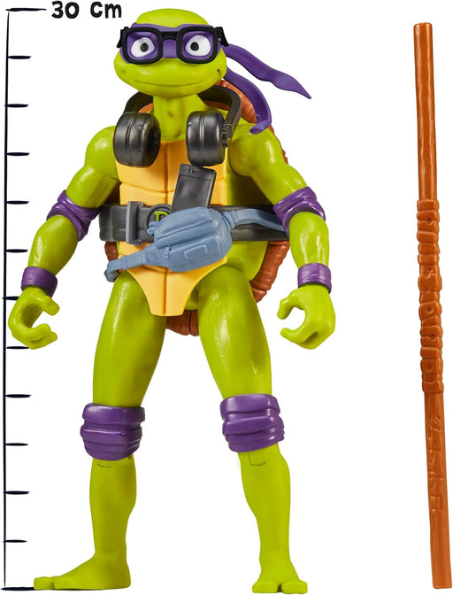 TMNT Figuras Gigantes Donatello 30 cm de Famosa con bandana púrpura, bastón bo y diseño auténtico del genio tecnológico de las Tortugas Ninja
