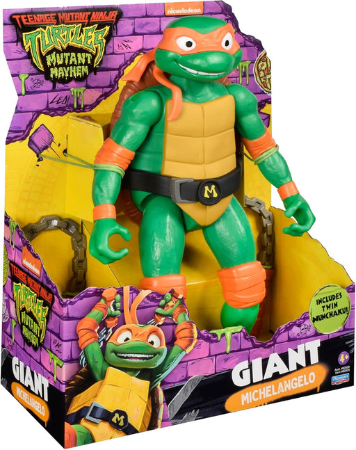 TMNT Figuras Gigantes Michelangelo 30 cm de Famosa con bandana naranja, nunchakus y diseño auténtico del artista de las Tortugas Ninja
