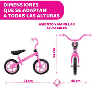 Vista lateral de la bicicleta sin pedales Chicco First Bike rosa mostrando el cuadro robusto de metal ligero, sistema de dos ruedas con neumáticos resistentes a pinchazos y estructura compacta fácil de transportar
