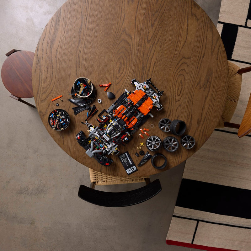 Montaje del LEGO Technic 42232 Koenigsegg
