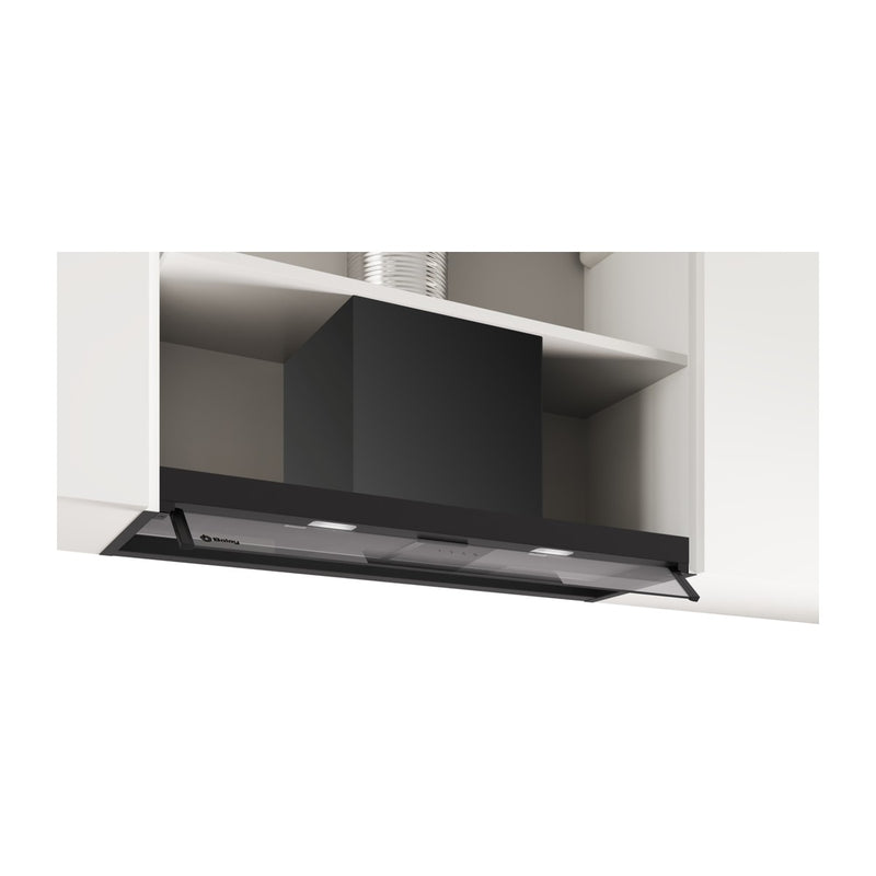 Campana integrable Balay 3BD895MM de 90 cm en negro mate montada dentro del mueble alto, con la visera de cristal abierta