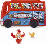 Autobús de fútbol Smashers de Famosa abierto como campo de juego