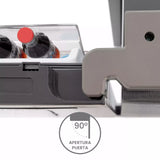 Detalle del balcón con apertura de puerta 90 grados del Infiniton FGC-852C85WDK
