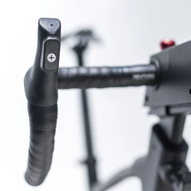 BH Bicicleta Indoor Conectada EC01R (H936R) - detalle