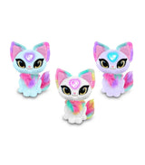 Los tres gatitos Magic Whispers Kitties: Skye azul, Luna blanco y Zoey rosa