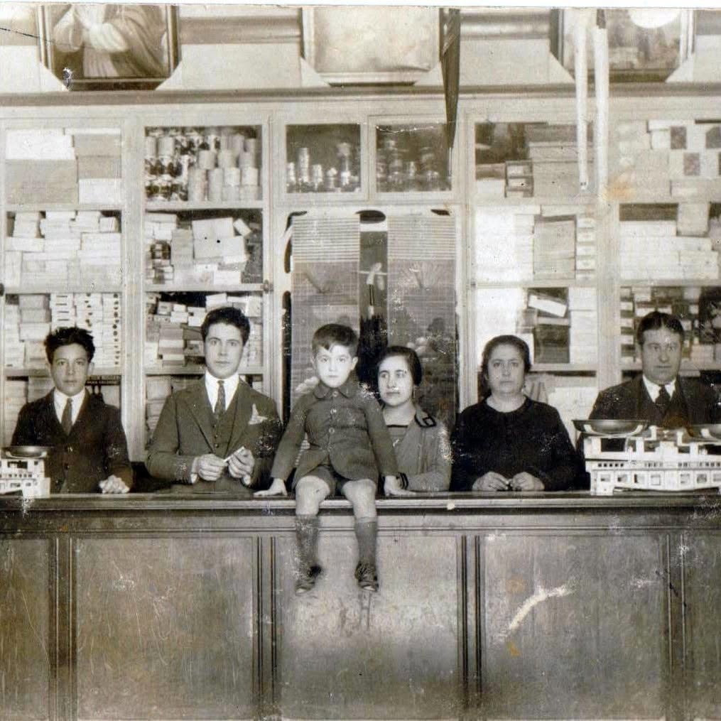 La tienda de Justo Martínez, desde 1923