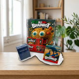 Panini SKIFIDOL Italian Brainrot — Pack Coleccionista Álbum 48 Páginas + 4 Sobres + Caja 3 sobre una mesa de madera
