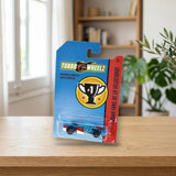 Turbowheelz sobre una mesa de madera