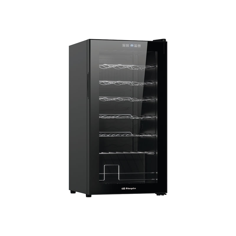 Vinoteca Orbegozo VCO 2800 - interior con baldas cromadas