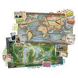 Detalle del tablero de Aventureros al Tren con rutas de tren y barco en todo el mundo.
