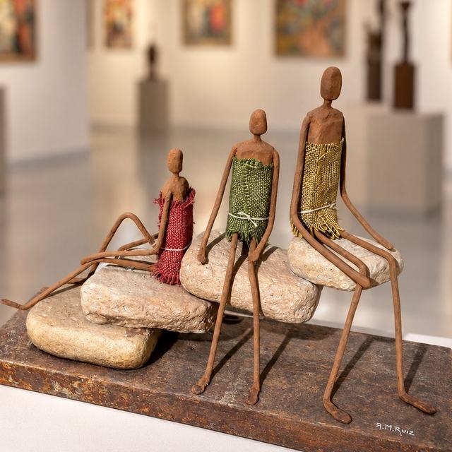Sobre piedras, obra de Antonio Martínez Ruiz (Óxido)